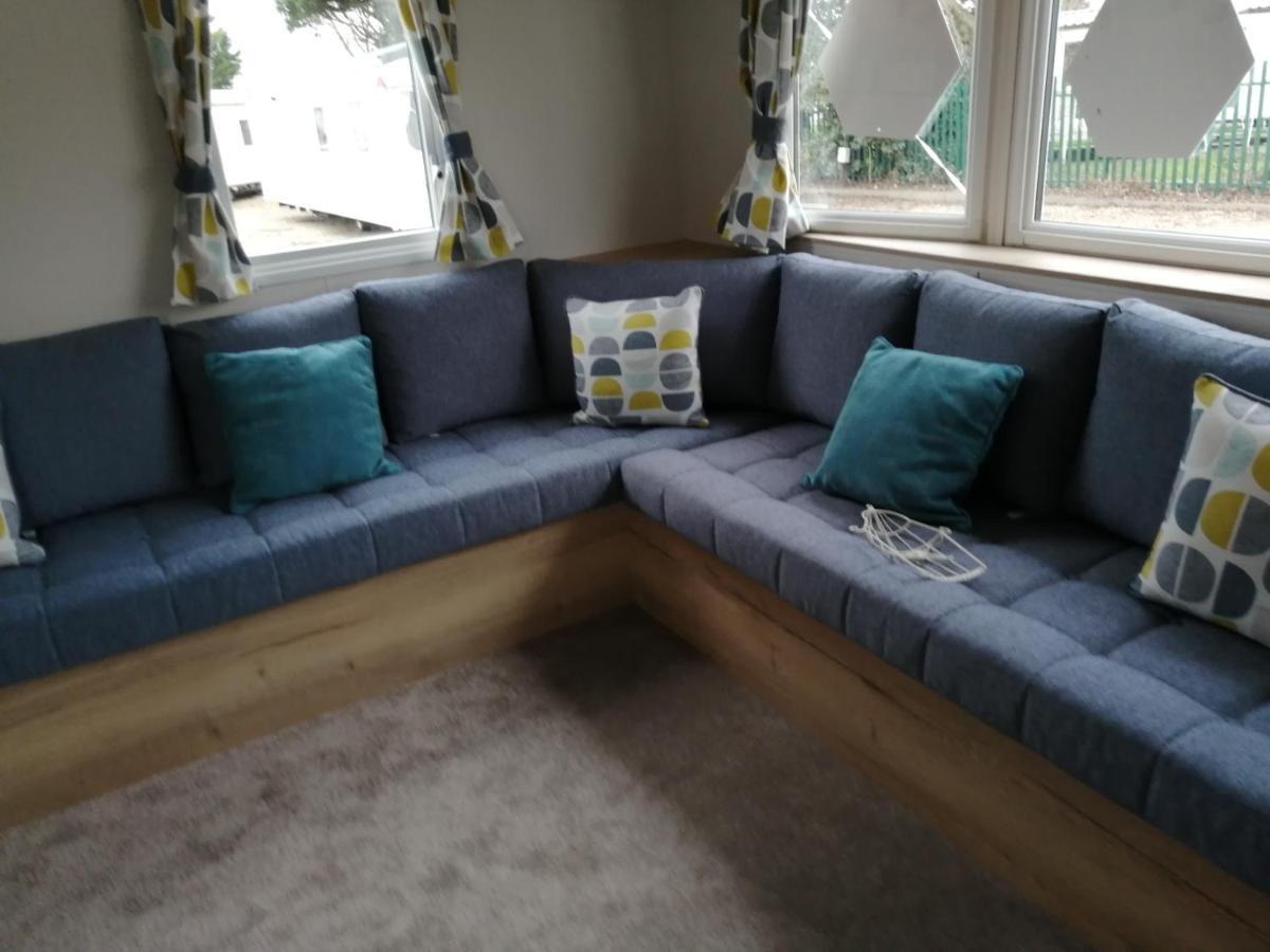 69R Seawick 2 Bedroom Caravan . New For 2022 Saint Osyth Extérieur photo